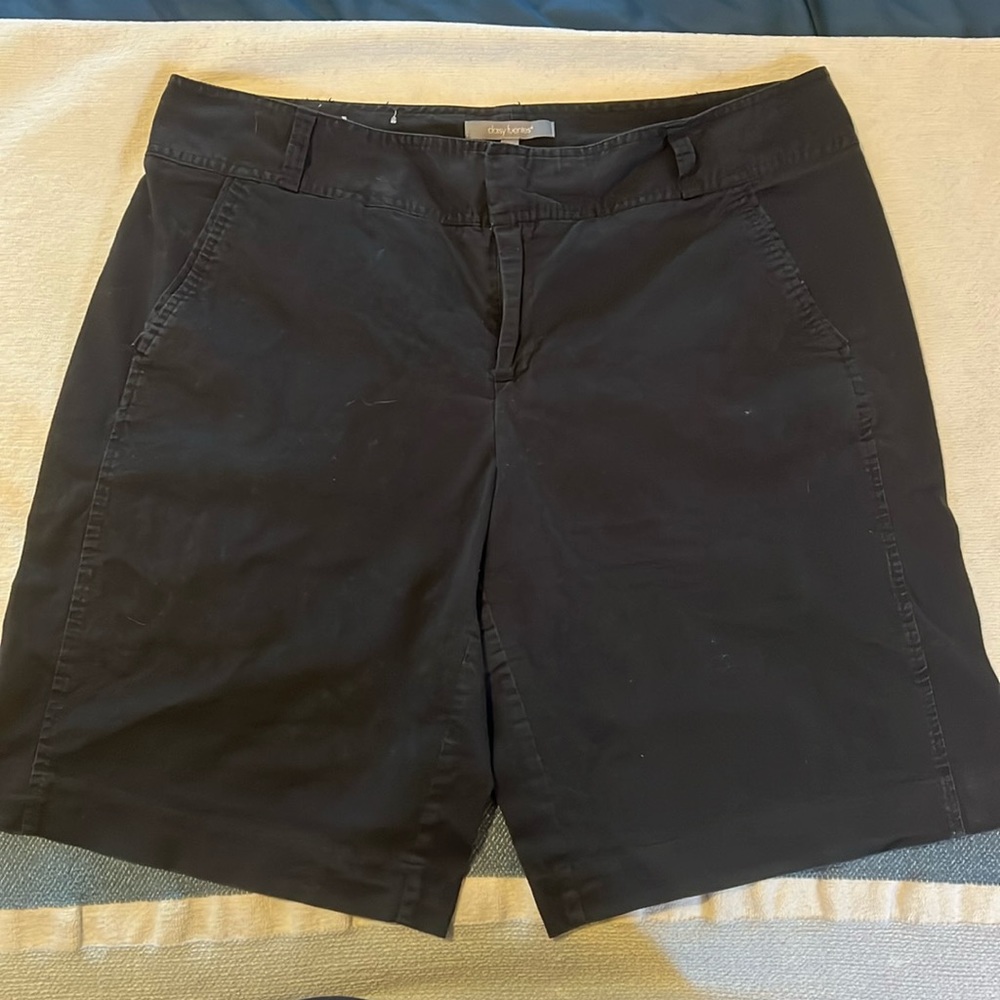 GUC Daisy Fuentes shorts
